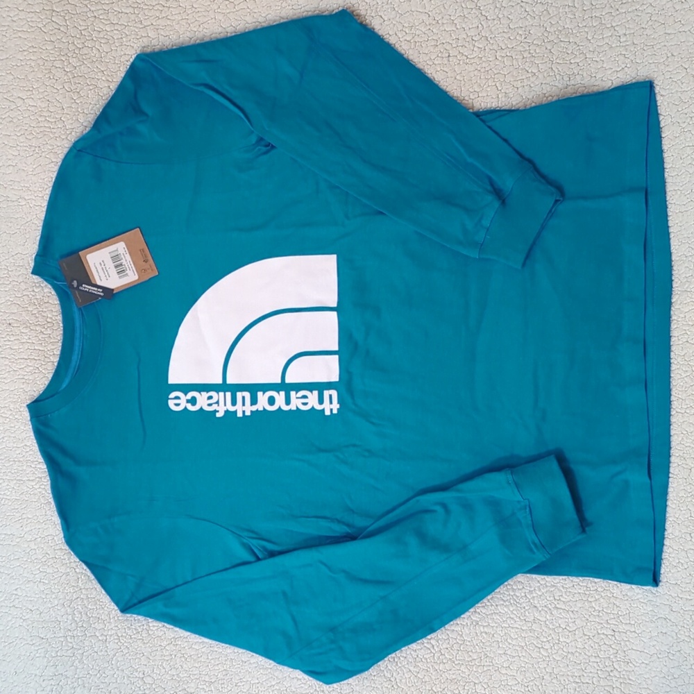 New North Face logo long sleeve t-shirt 1